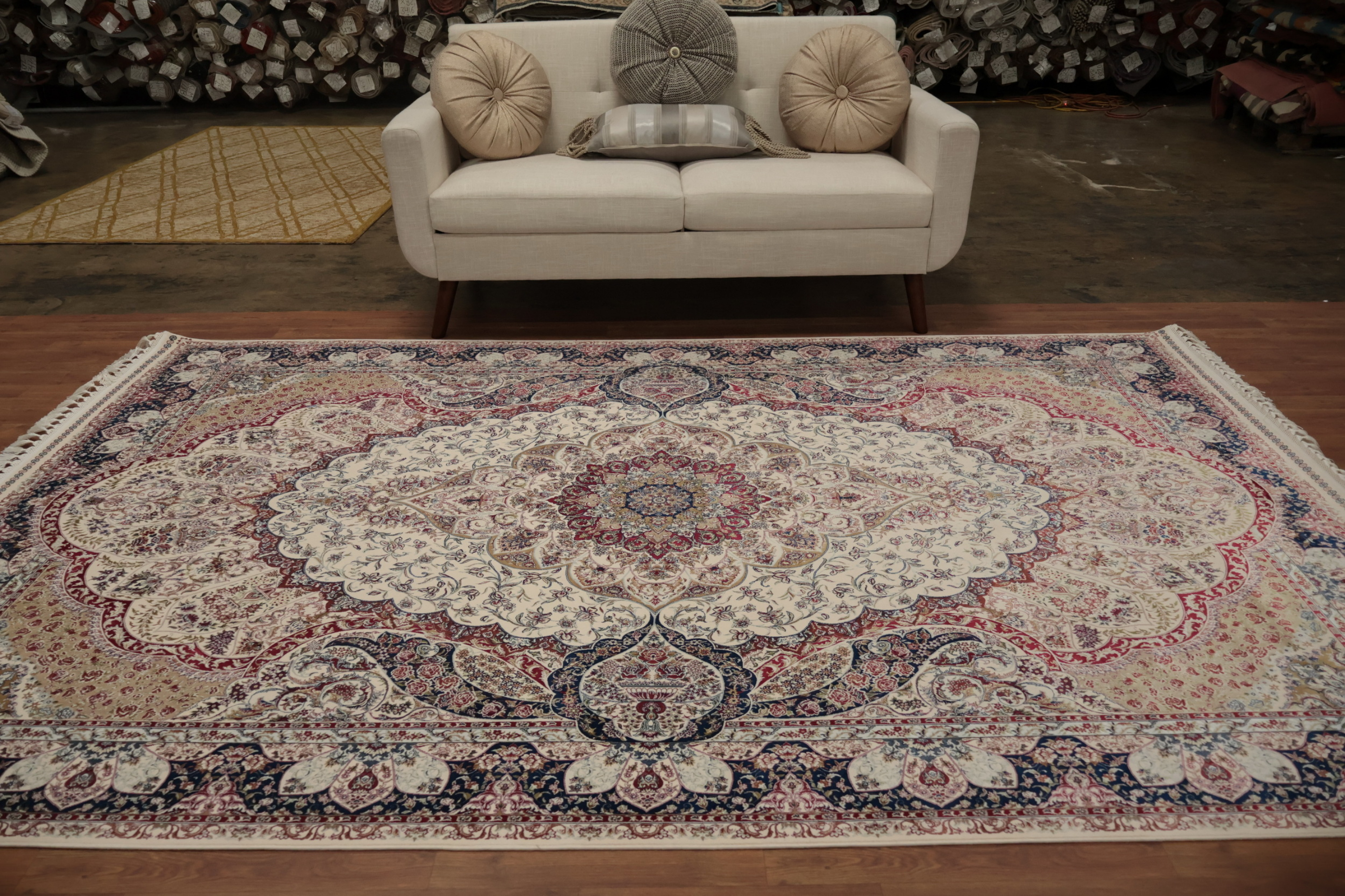 showroom intersection